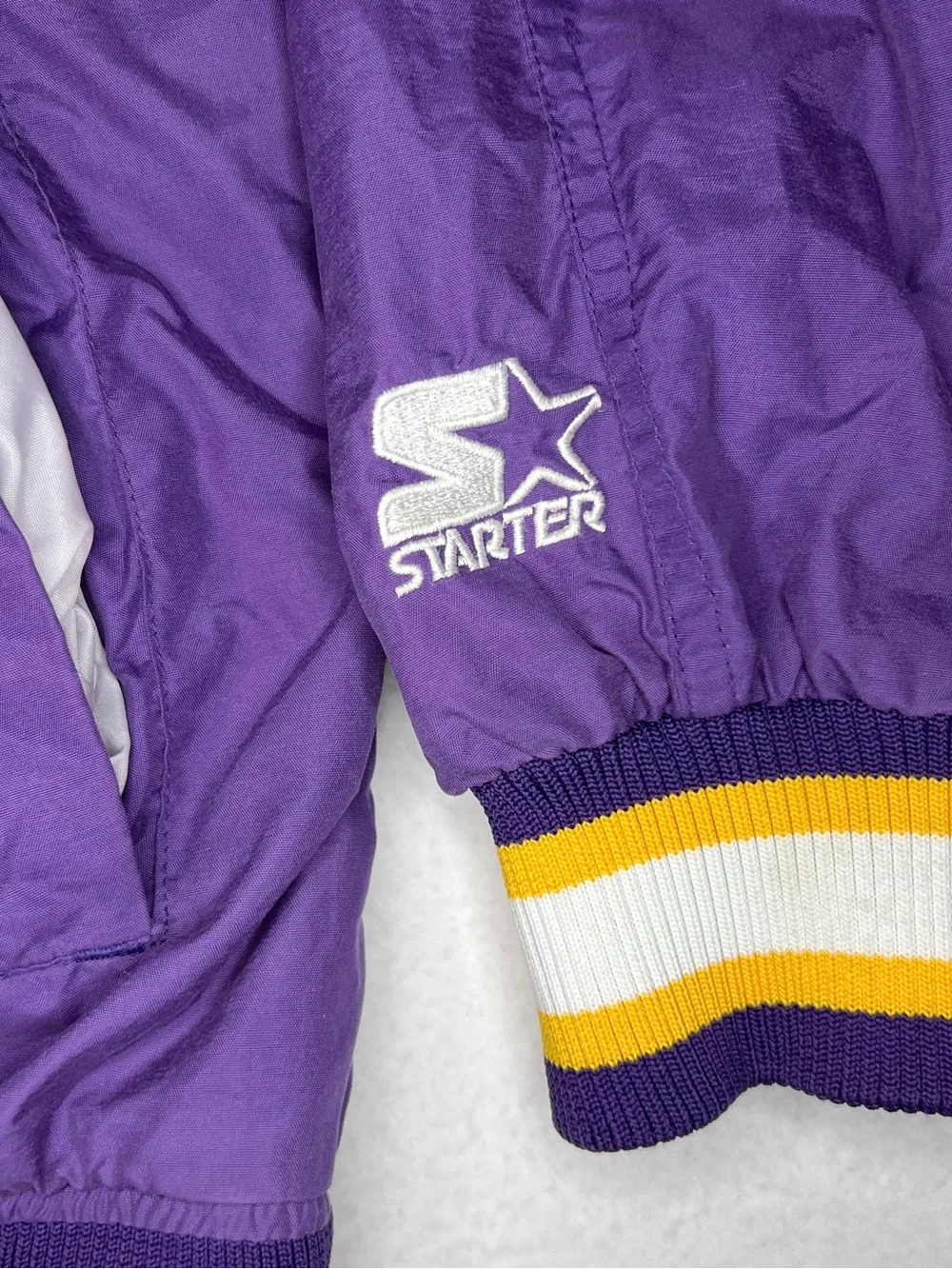 Starter Minnesota Vikings Pullover Mens Large NFL Purple Vintage VTG Football